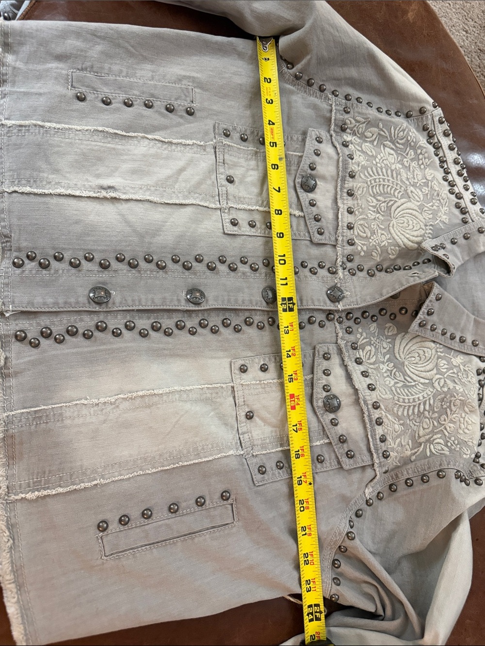 NWT Double D Ranch Saddlepack Light Gray Studded Embroidered Jean Jacket 2X - Picture 6 of 10